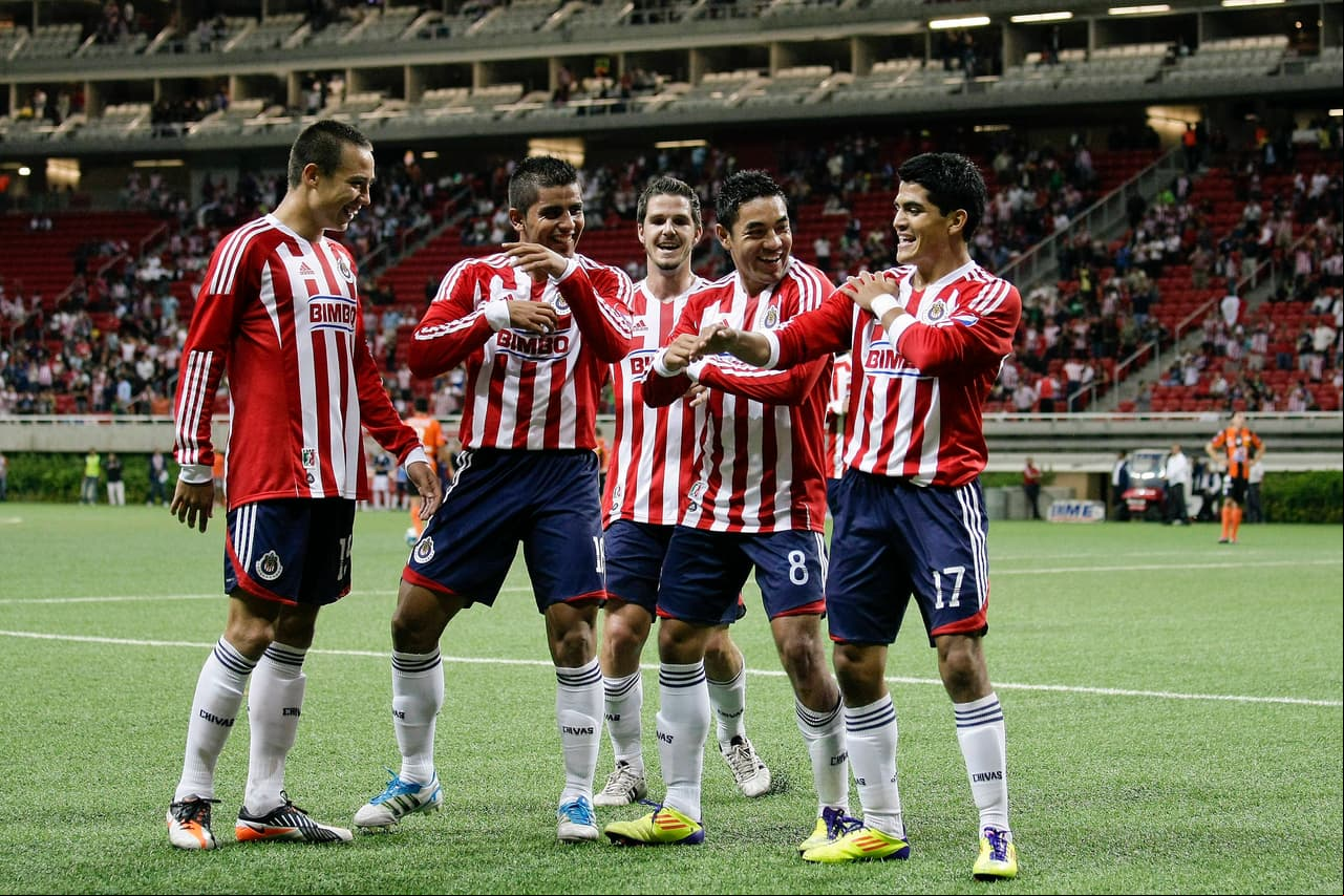 Chivas se bailó a todo el mundo en la temporada regular del Apertura de 2011, pero Querétaro lo freno pronto en los cuartos de final. En este torneo, Tigres salió campeón.