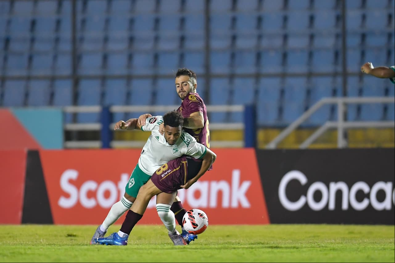 Gracias a que Karel Espino logró batir a William Yarbrough al minuto 89, Comunicaciones pega primero y vencen 1-0 a los Colorado Rapids en la ida de los octavos de final.