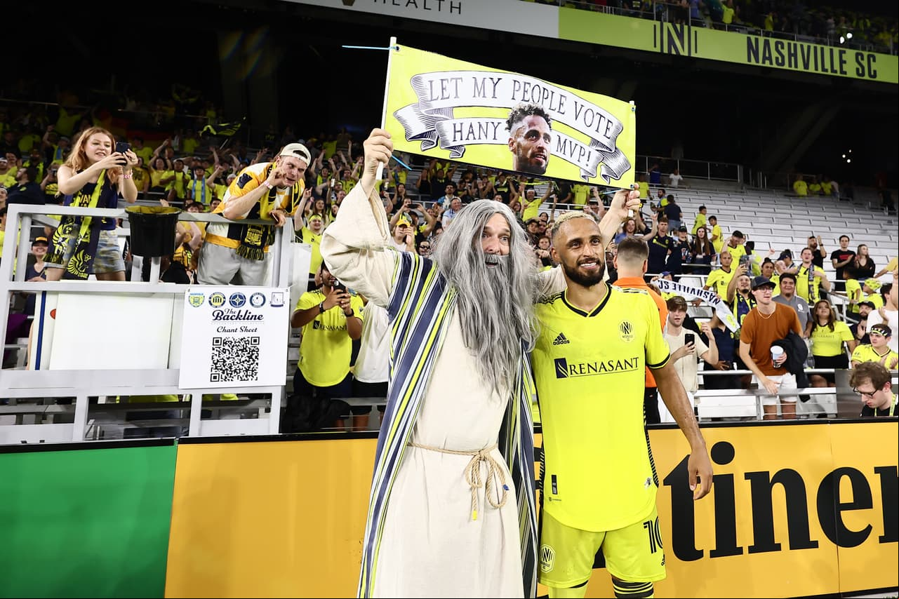 El alemán fue reconocido por su afición, mientras Nashville SC trepó a la cuarta posición de la Conferencia Oeste.
<br>