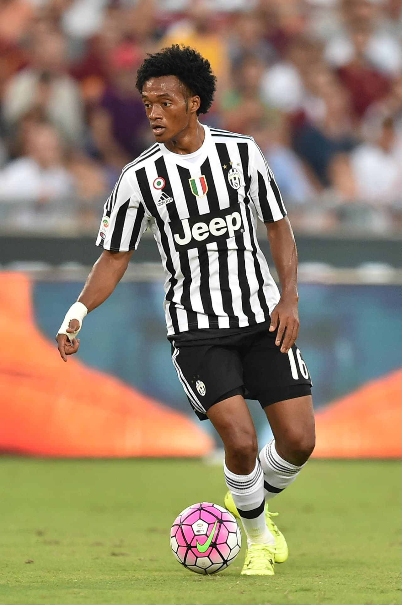 Juan Cuadrado dejó al Chelsea para fortalecer a la Juventus.