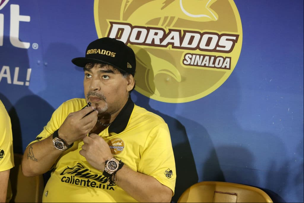 4 de enero de 2019
<b>:</b> Maradona es hospitalizado en Argentina por un sangrado estomacal luego de serle realizada una endoscopia de rutina.