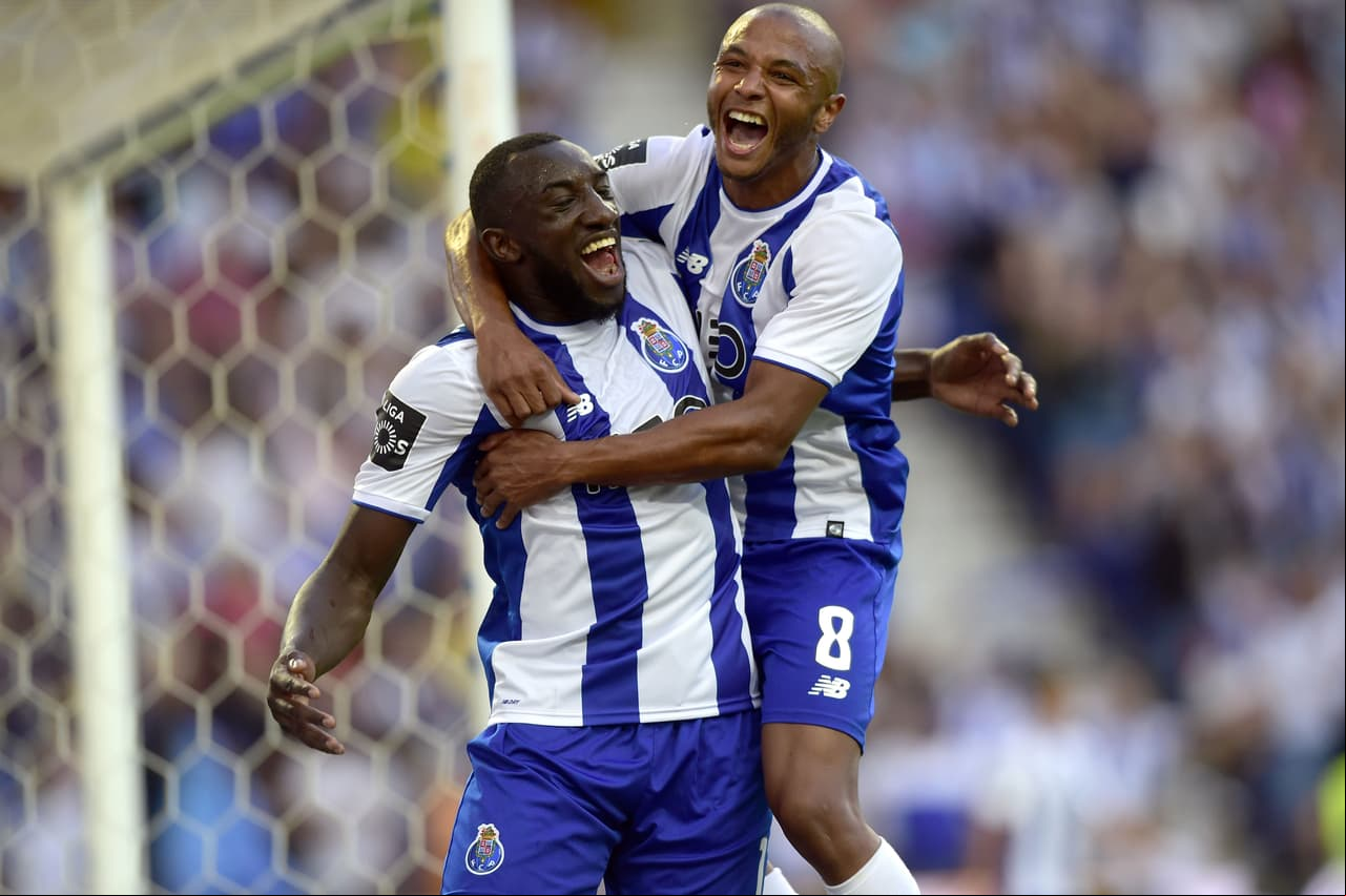 Con 'Tecatito' y Herrera: Porto se estrena en la Liga lusa goleando al Estoril