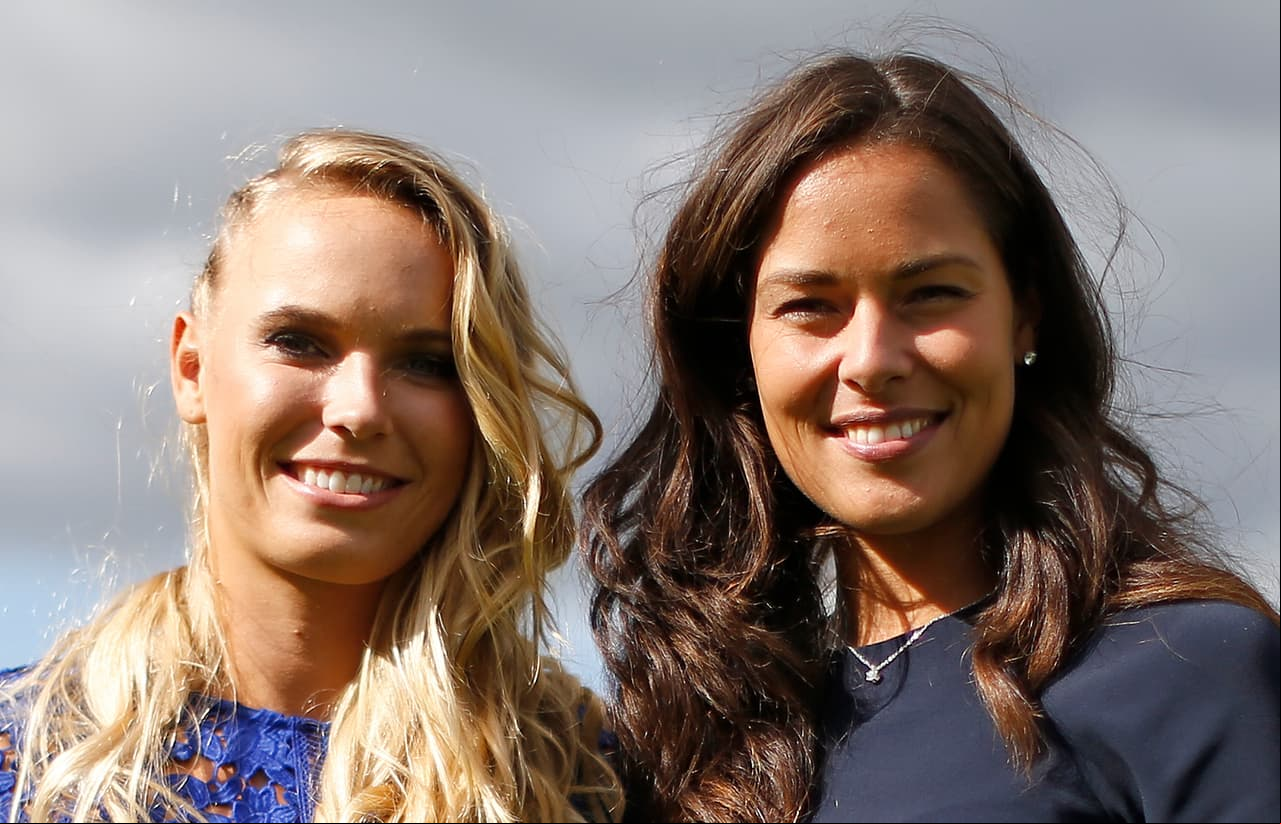 Ana Ivanovic es una de las grandes figuras mediáticas del tenis mundial. Su talento le dio reconocimiento pero su belleza, enmarcada por rostro y cuerpo que envidiarían cualquier modelo de élite, la ha convertido en un referente para los seguidores del deporte que caen rendidos ante su atractivo dentro y fuera de la cancha.