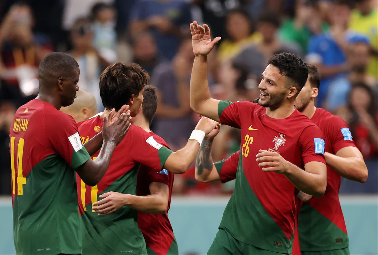 Asi festeja Portugal sin quinta anotación.