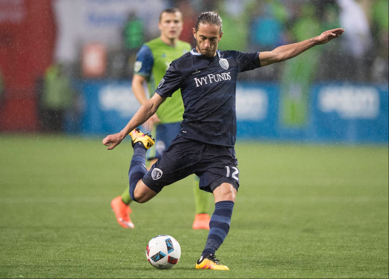 Nuno Coelho (defensor, Sporting Kansas City) | El portugués fue una grata sorpresa en la línea de tres que plantó Peter Vermes. Además de cumplir con la marca sobre Nelson Valdez, Clint Demspey o Jordan Morris, anotó el gol de triunfo.