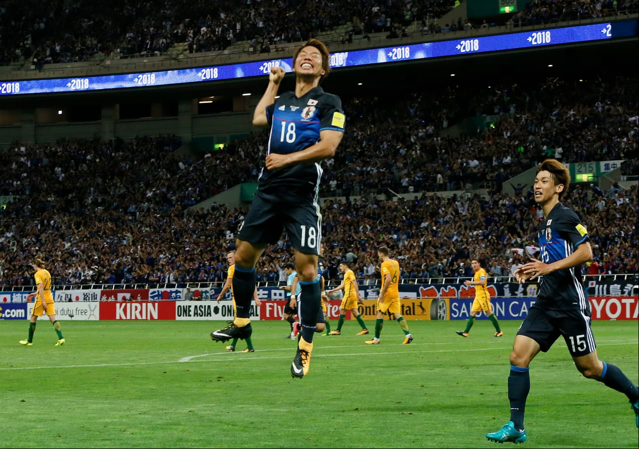 Japón clasificó al derrotar a Australia y confirmarse como líder del grupo B de la zona de Asia, a falta de una fecha para el final de la eliminatoria en esa región.