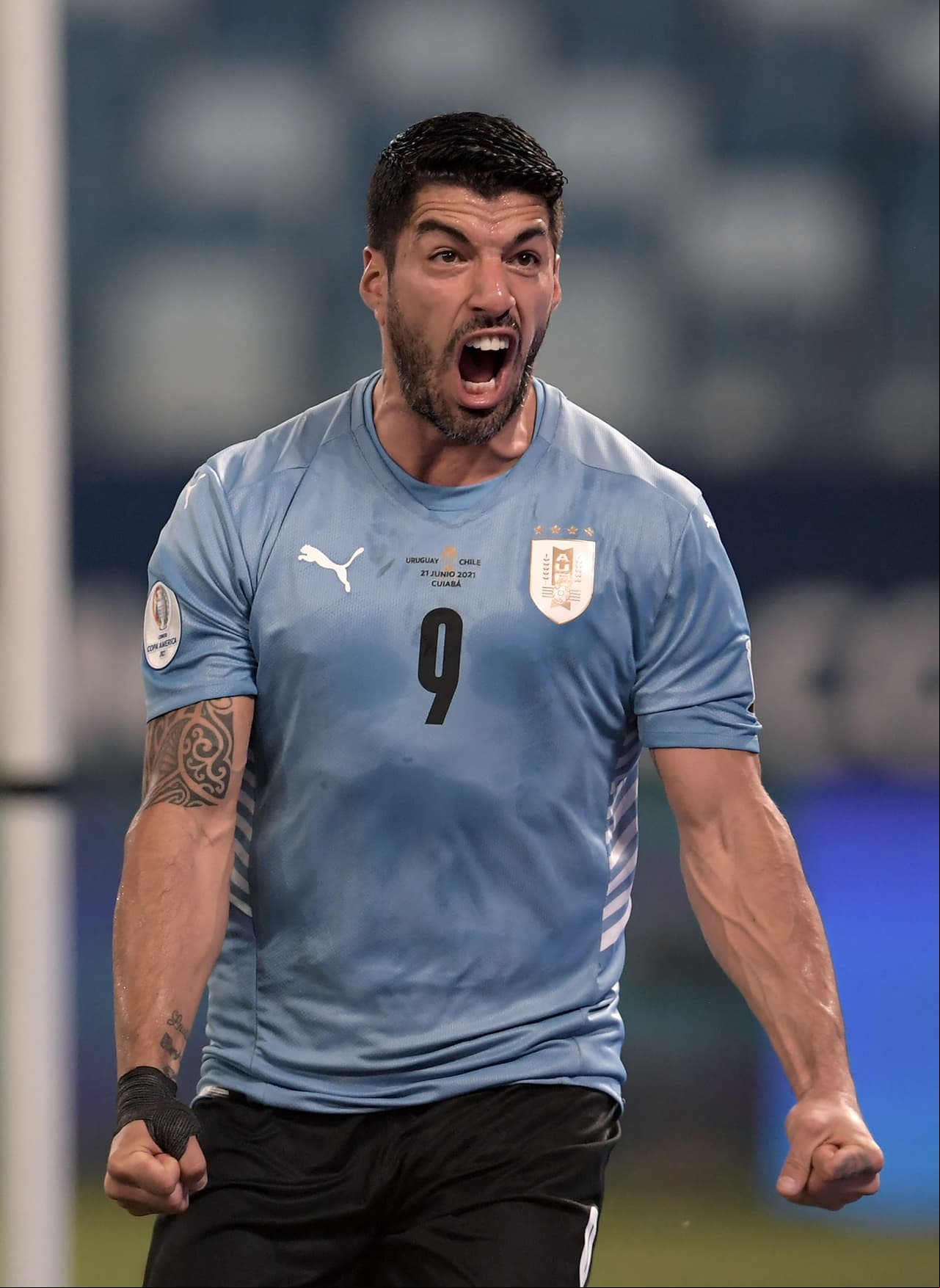 Suárez festejó el gol como suyo.