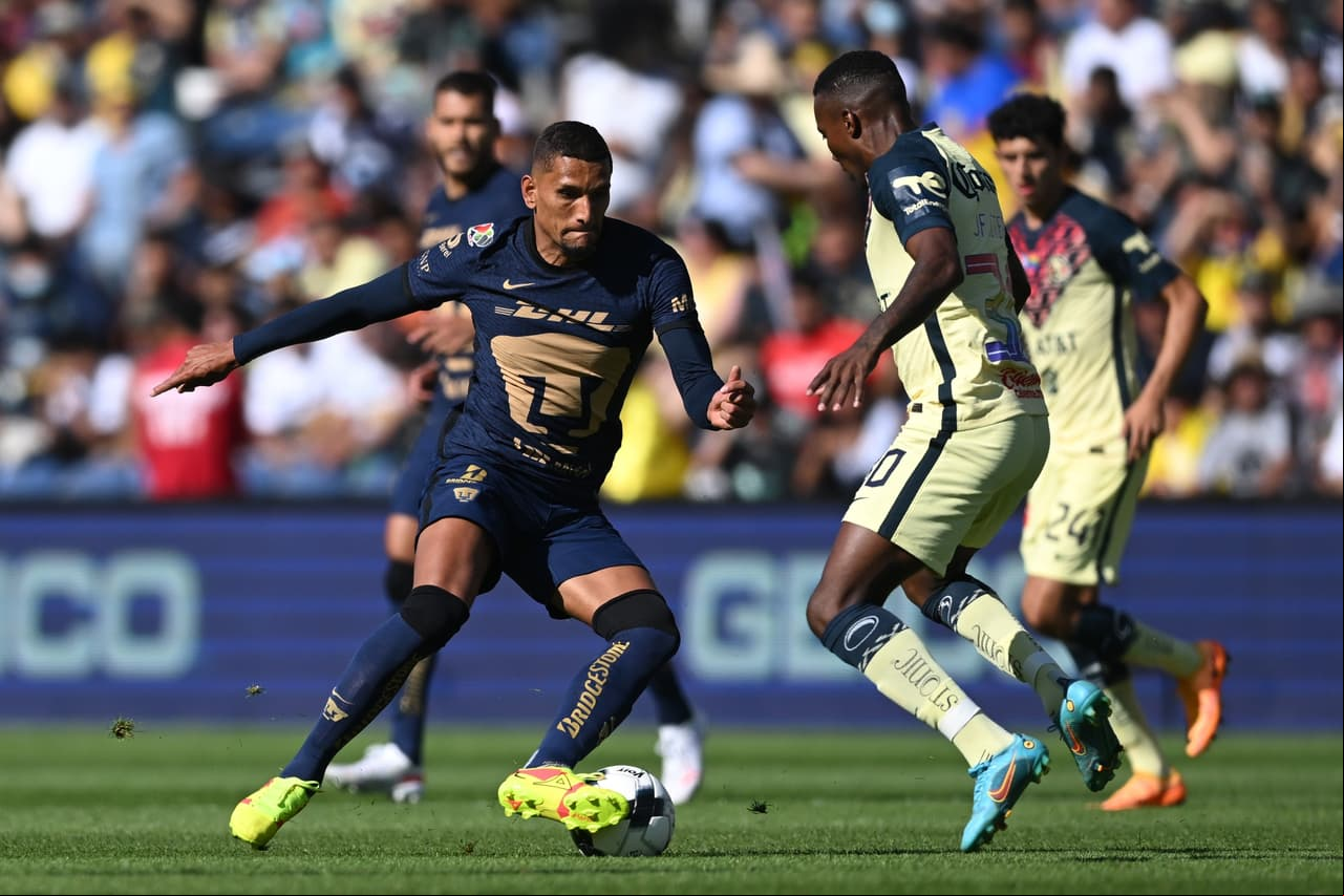 Pumas se impuso al América en partido amistoso con una gran actuación de Juan Ignacio Dinenno, quien hizo un doblete.