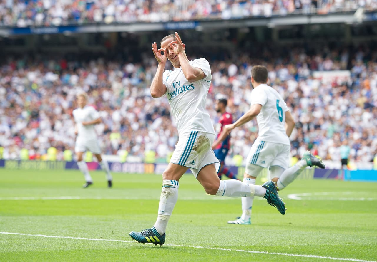 A pesar de ello, al minuto 36 llegó la igualdad de Real Madrid por medio de Lucas Vázquez.