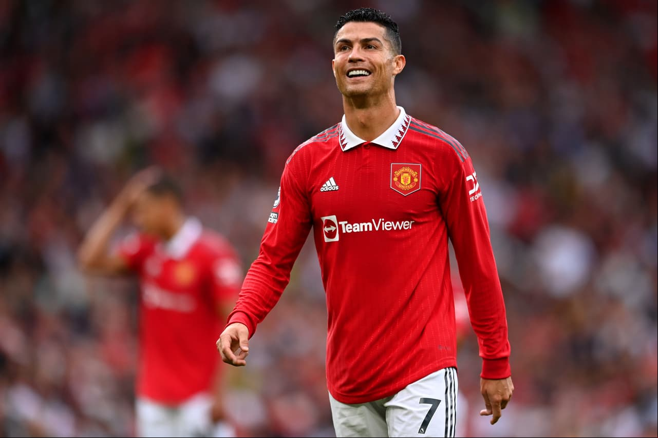 Manchester United venció al Arsenal con un doblete de Marcus Raschord y otro tanto de Antony, quien tuvo así un debut de ensueño.