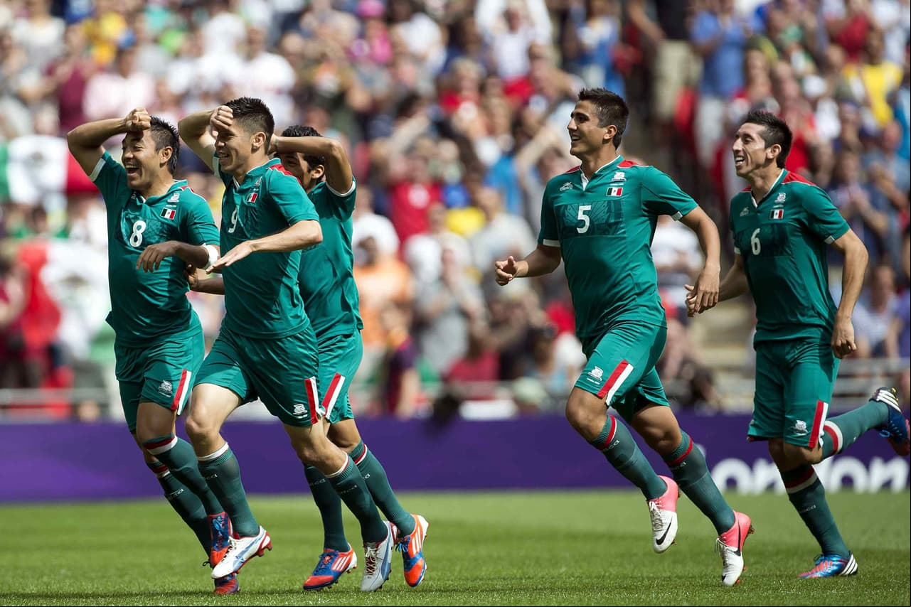 Fue así como todos le dieron a México la mayor gloria de su historia futbolística. Varios de ese grupo ahora son compañeros para Rusia 2018.