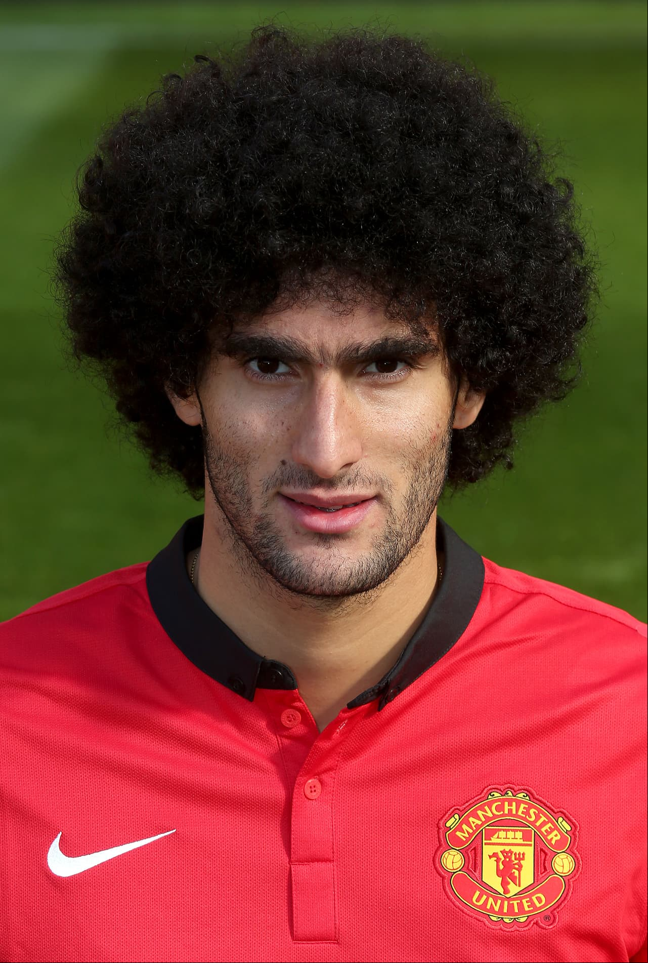 El reemplazante de Ferguson en el banquillo 'red', David Moyes, pidió al belga Marouane Fellaini del Everton. El United desembolsó 35 millones de palos verdes.