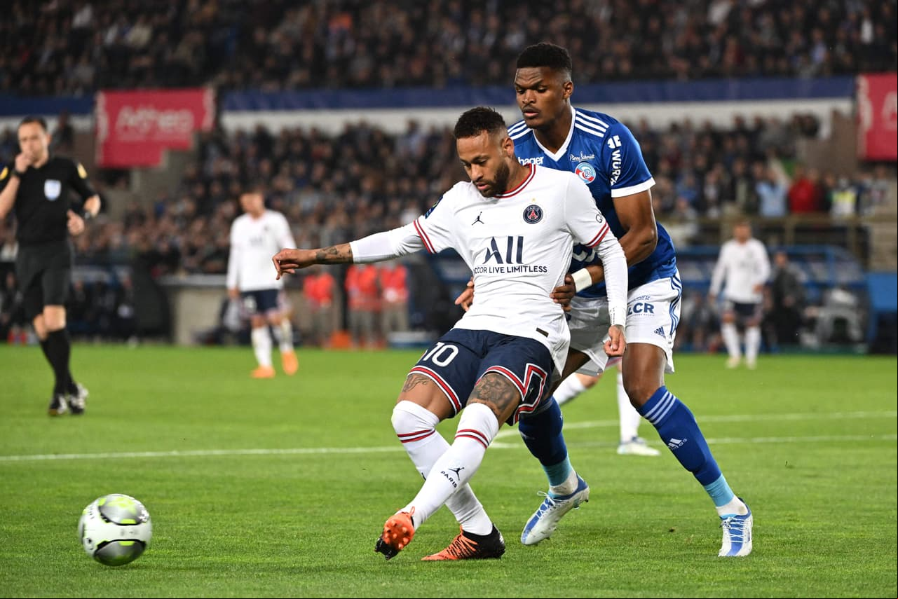 Paris Saint-Germain dejó escapar la victoria ante un Strasbourg que no bajó los brazos y logró el empate en tiempo de compensación.