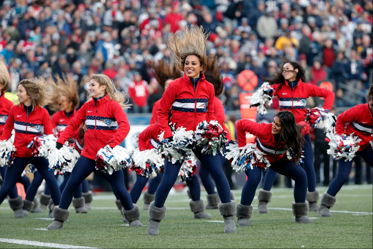 Las porristas de New England Patriots brillarán por segundo año consecutivo con su físico atlético, alegría y seductoras coreografías para darle apoyo al vigente campeón del Super Bowl.