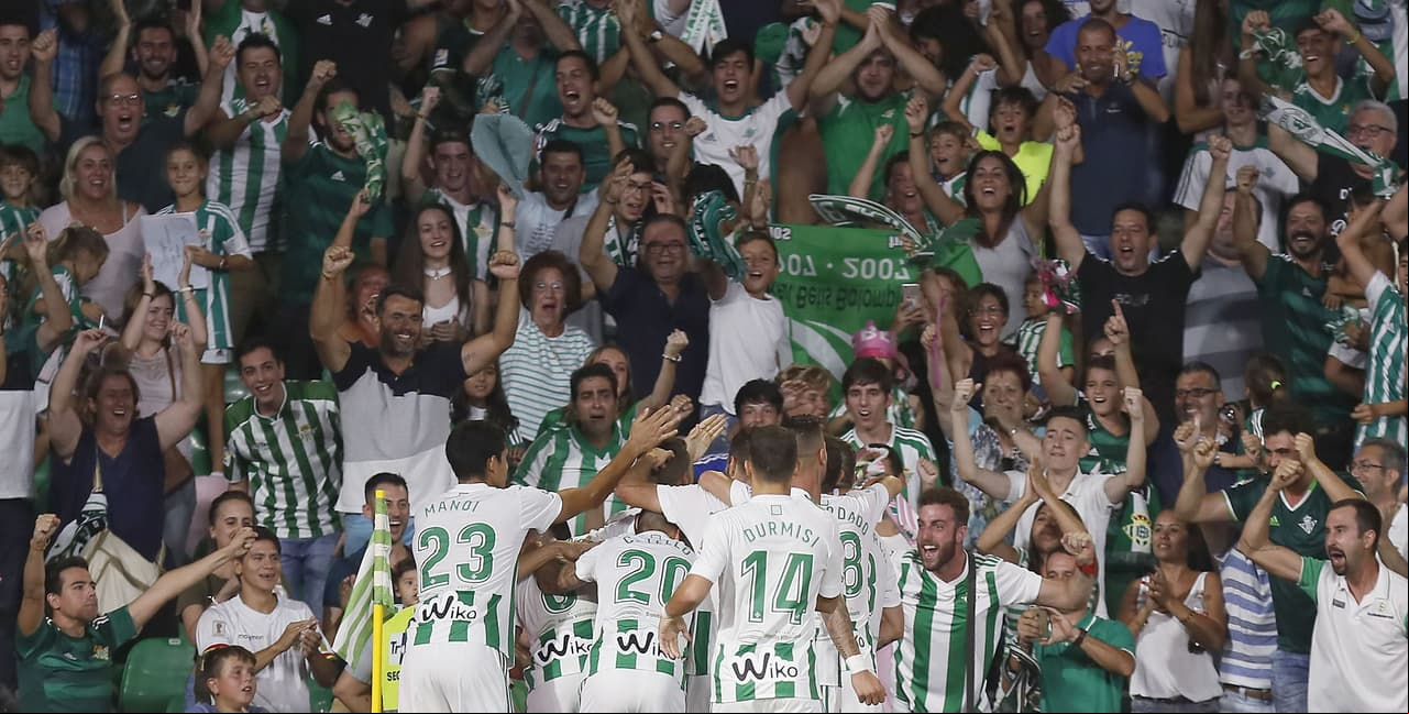 Celebraba toda la fanaticada del Betis.