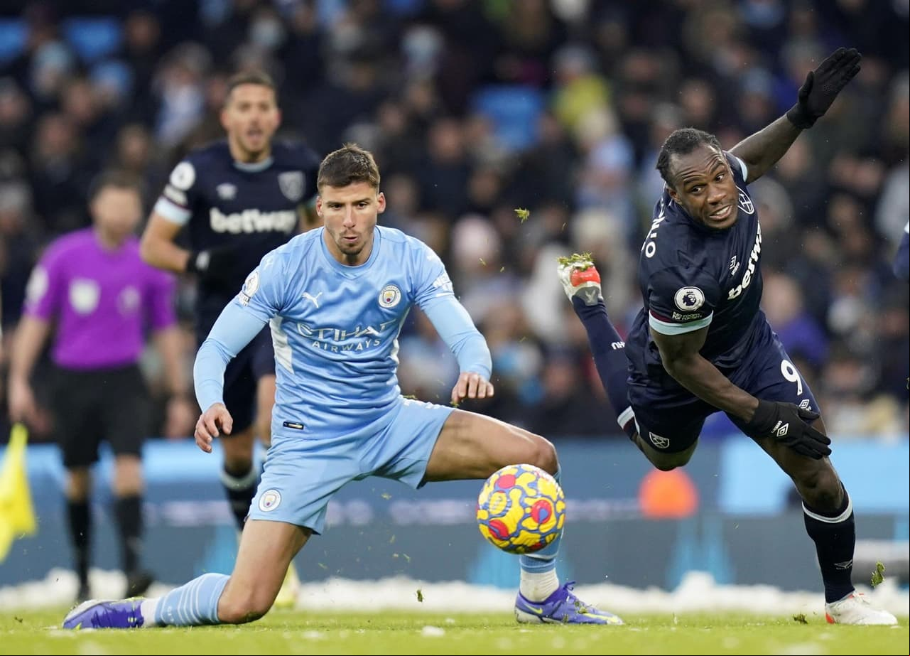 Manchester City gana 2-1 al West Ham con anotaciones de Gundogan y Fernandinho, mientras que para los Hammers fue Manuel Lanzini quien hizo el único tanto a favor de su equipo.