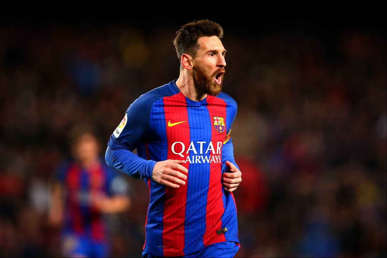 2) Lionel Messi - El argentino Lionel Messi es un ícono del fútbol a nivel mundial, siendo segundo entre los futbolistas y octavo a nivel general. El jugador se ve favorecido por su relación con Barcelona (cuarta marca más valiosa) y por sus contratos comerciales.
