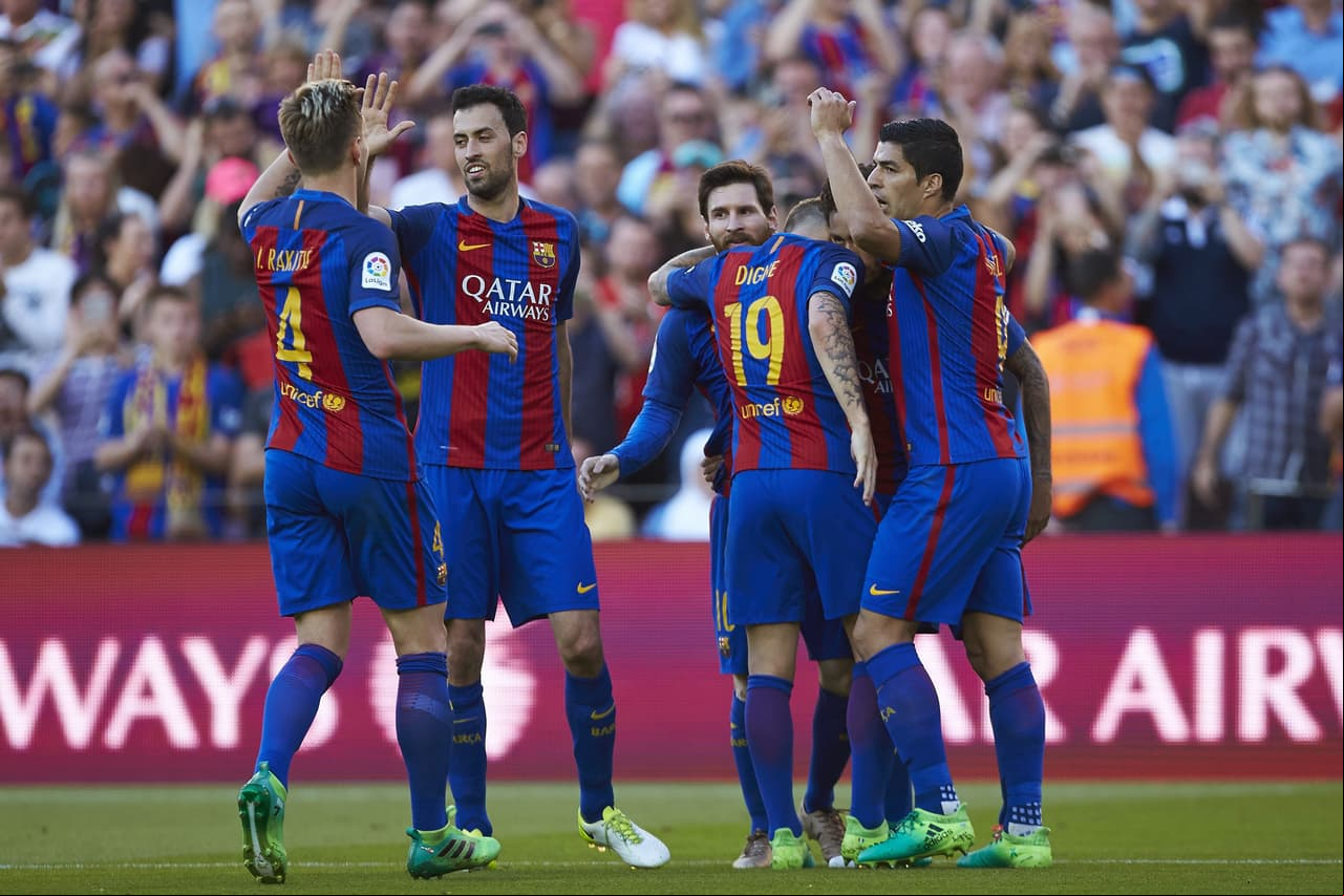 Un doblete de Lionel Messi, junto a los goles de Luis Suárez y Neymar sentenciaron la suerte del partido a favor de los azulgranas que llegaron a 84 puntos.