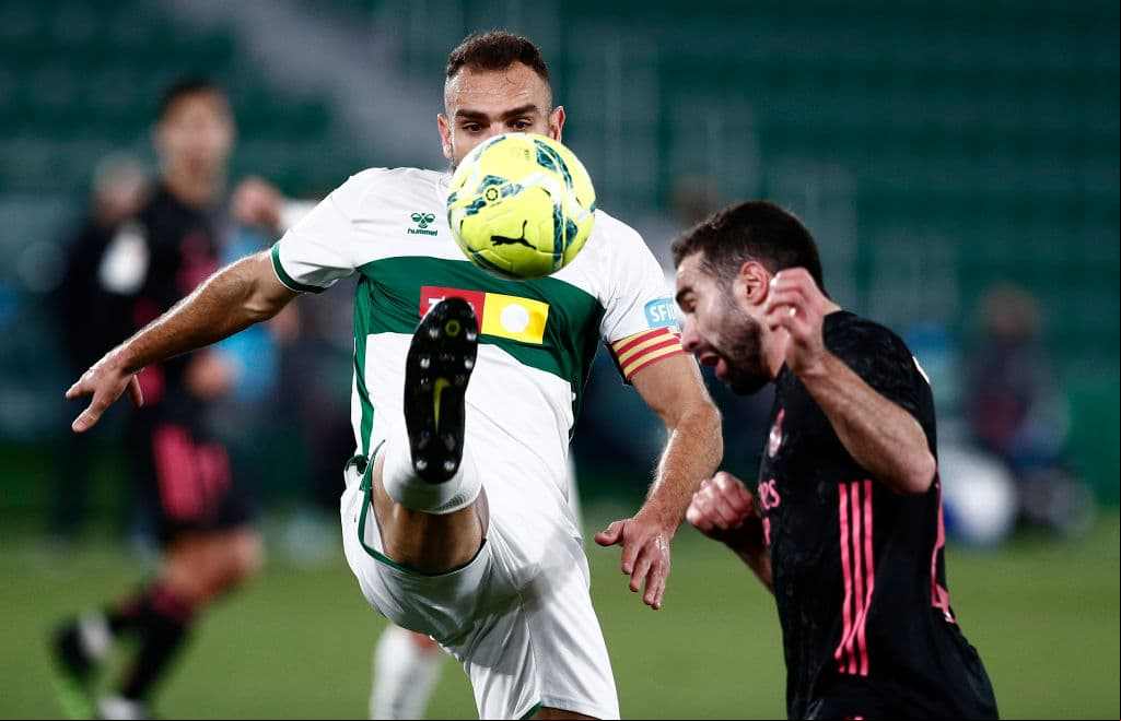 Real Madrid no puede con el Elche y cierran el año con empate 1-1. El primer gol cay´ó a favor del club 'merengue' por parte de Luka Modric, pero fue hasta el minuto 52 que, con un penal cobrado por Fidel Chaves, se igualó el marcador en la J16 de LaLiga.