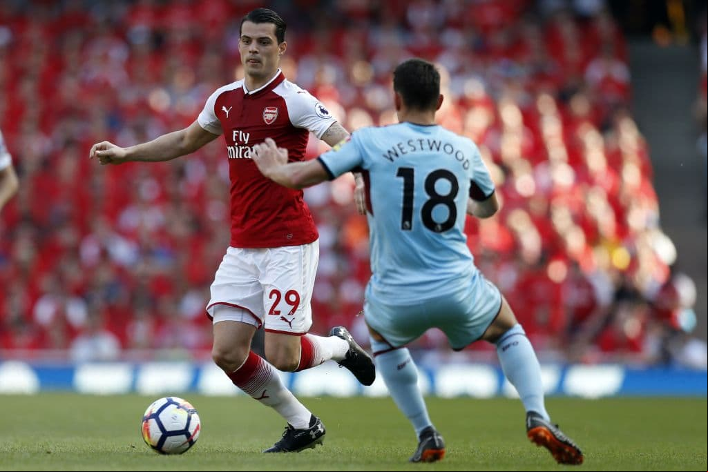 Con apenas 25 años de edad, el mediocampista del Arsenal de la Premier League, Granit Xhaka, ya acumula 61 convocatorias, nueve goles y disputará su segunda fase final de un Mundial.