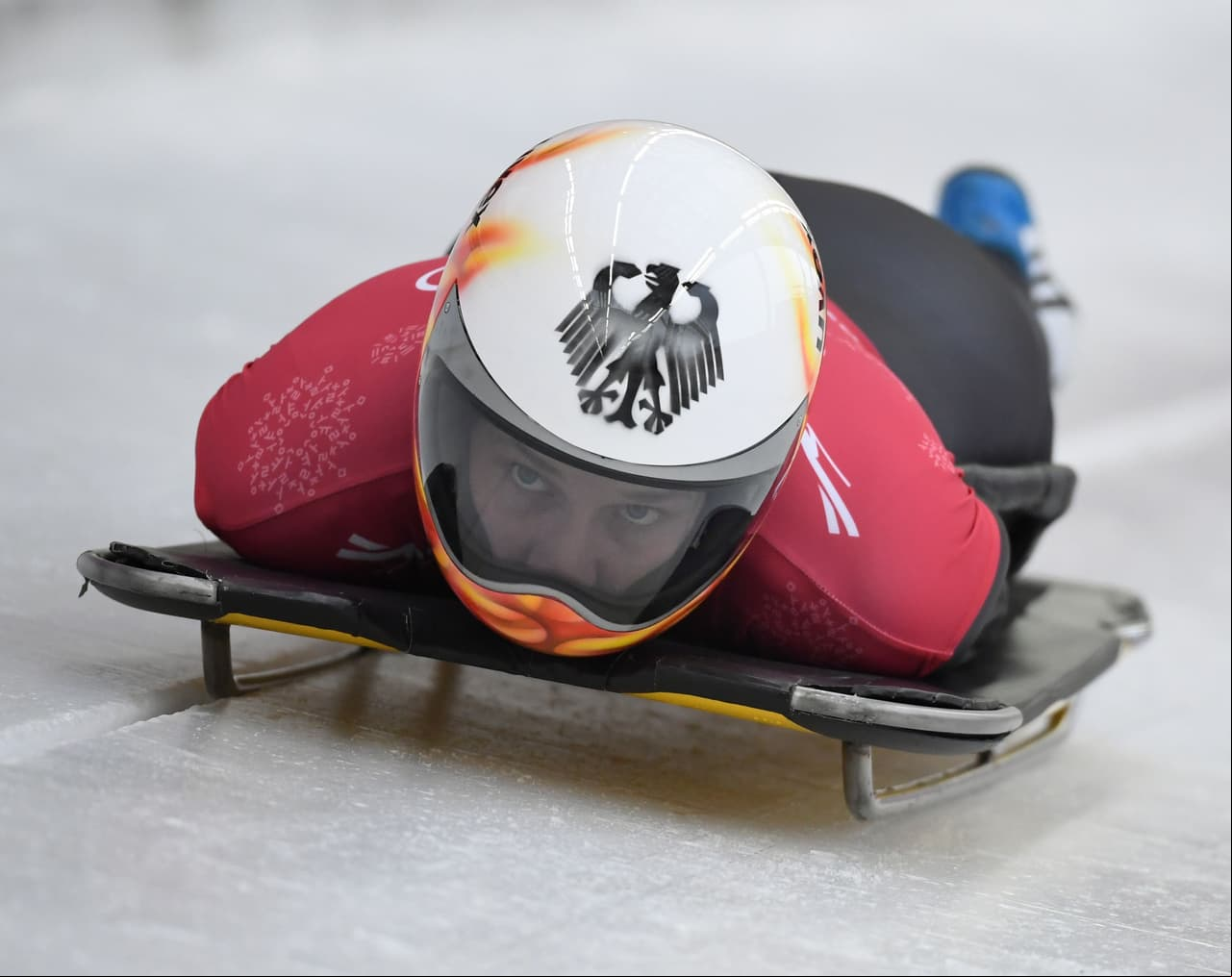 En los entrenamientos también ha destacado el casco de la alemana 
<b>Anna Fernstaedt.</b>