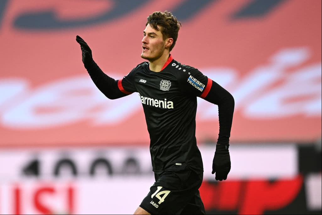 Leverkusen llegó a 36 puntos tras empatar en casa 2-2 con Mainz 05, quienes luchan por no descender.