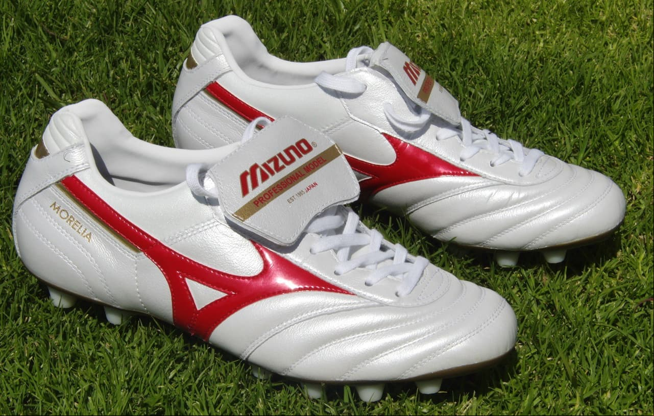 Otro que también usó Mizuno Morelia fue el crack brasileño Rivaldo en la conquista del Mundial de Corea y Japón 2002.