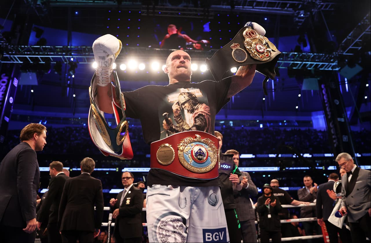 Evento del Año: Oleksandr Usyk vs. Anthony Joshua. El estadio del Tottenham fue testigo de la coronación del ucraniano tras 12 asaltos dictando cátedra al peleador local 'AJ'.
