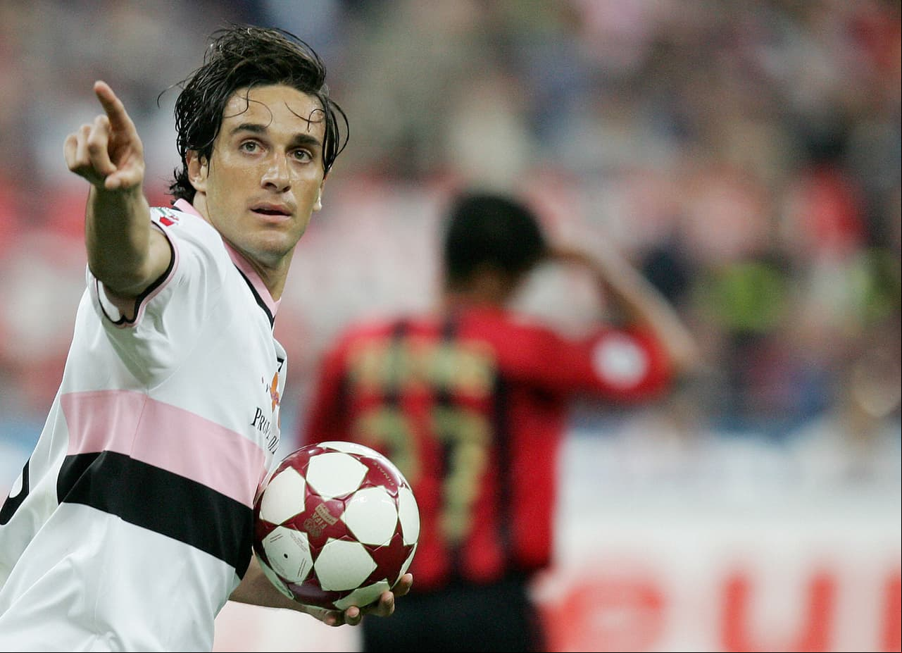 Ya en la Serie A, anotó otros 20 goles que ayudaron a la permanencia del equipo 'rossanero' y además ganó el Mundial 2006 con Italia.