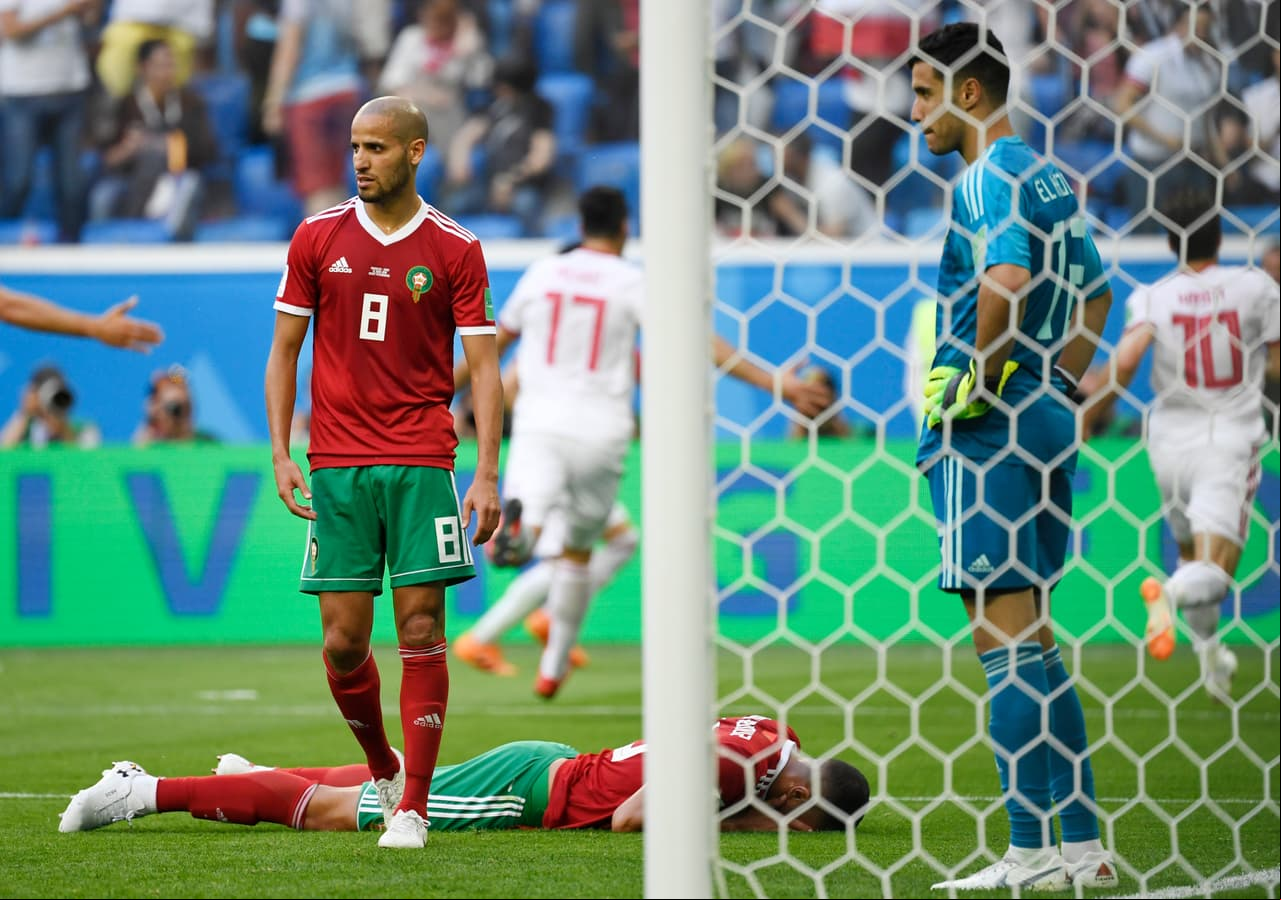 El triunfo de Irán contrastó con la tristeza de los marroquíes, incrédulos de ese autogol.