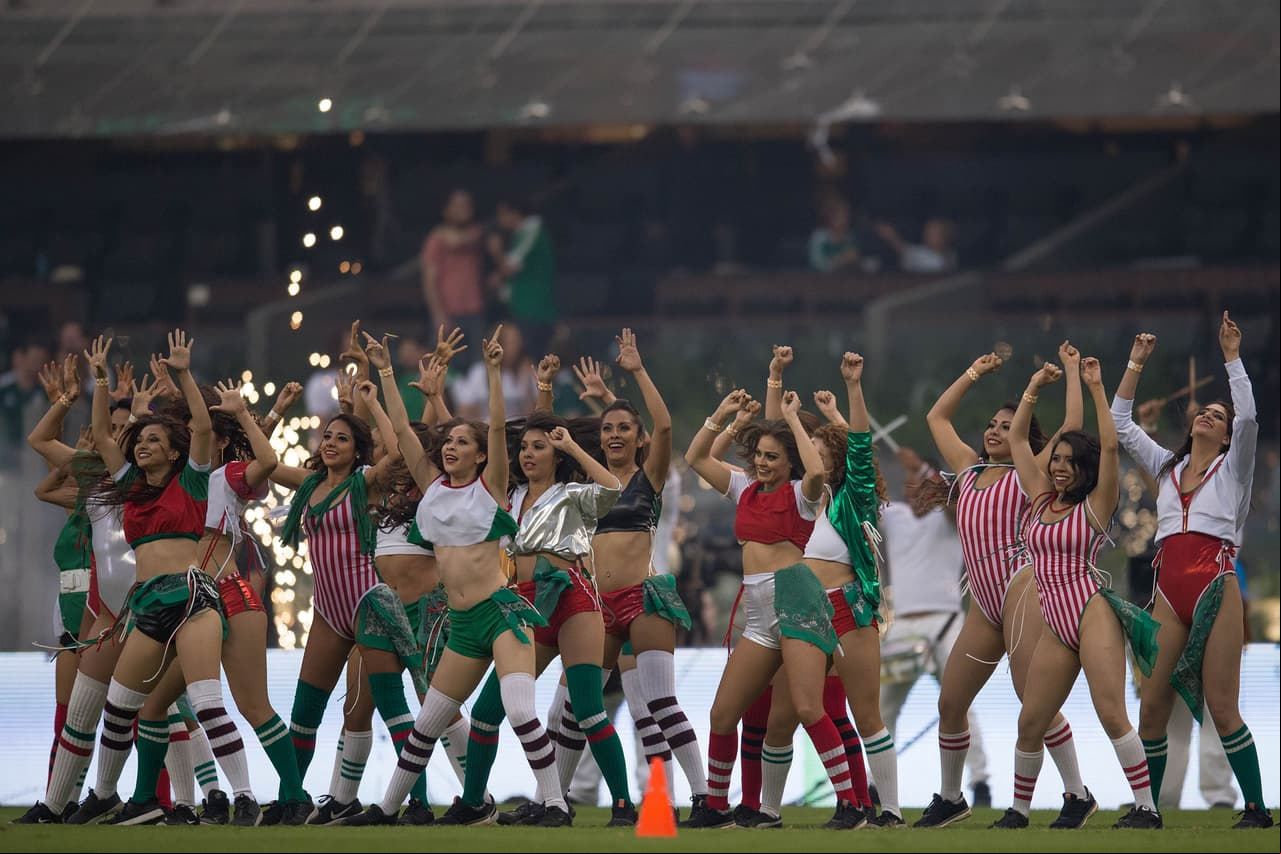 La belleza femenina que pudimos captar en el partido de despedida de México vs Escocia en el Estadio Azteca el sábado 2 de junio de 2018.
