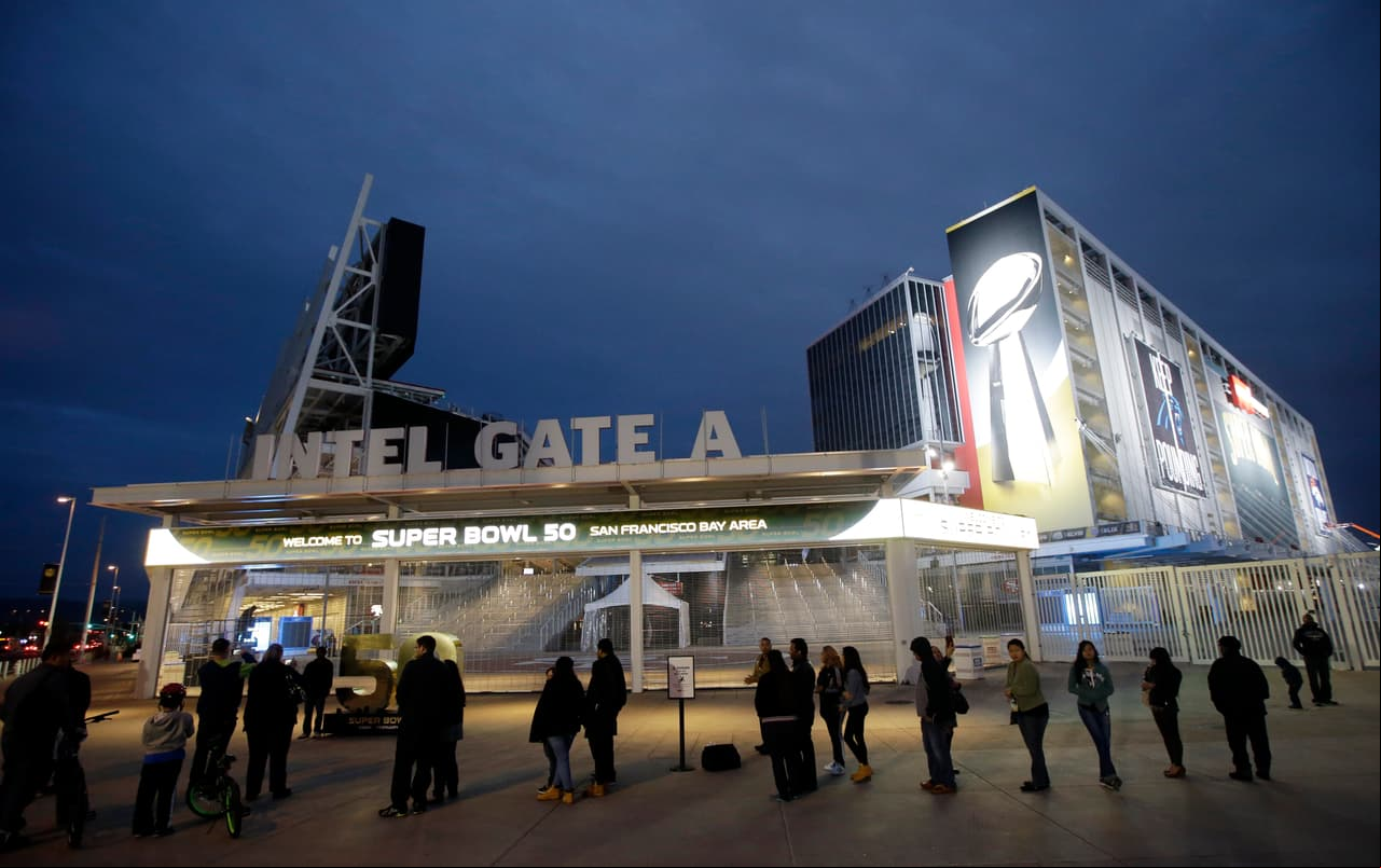 Con motivo del aniversario 50 del juego más importante en la NFL, la ciudad de San Francisco nos muestra lo mejor que tiene para esta celebración, he aquí las mejores imágenes.