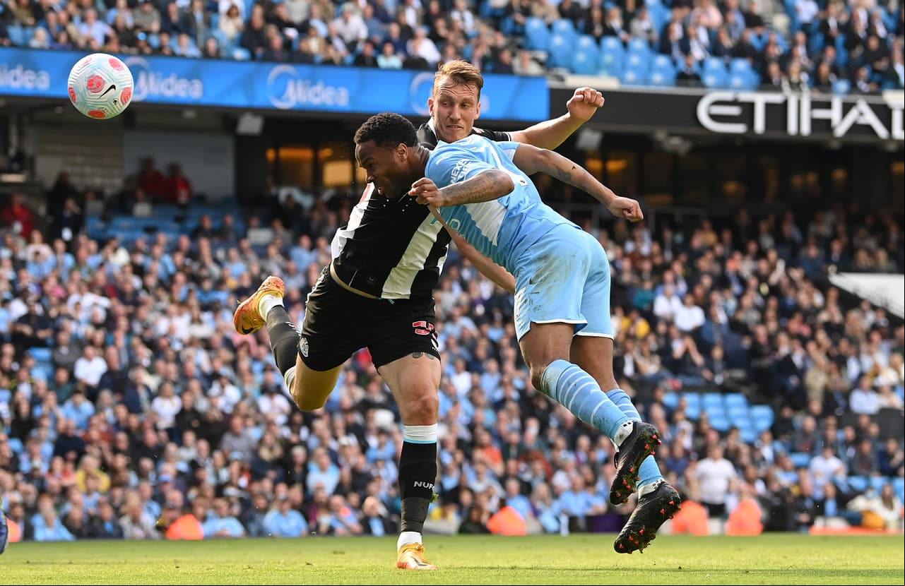 Manchester City venció al Newcastle con un doblete de Raheem Sterling y los tantos de Amymeric Laporte, Rodri y Phil Foden.