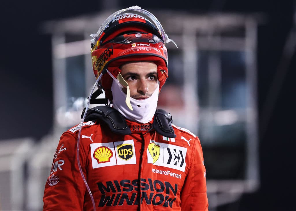 Inicia la Formula 1 con muchas sorpresas, Lewis Hamilton se corona campeón del primer Grand Prix del año, mientras que el mexicano Sergio Pérez, de ir en último lugar por un problema en su monoplaza, terminó quinto lugar en su debut con la escudería Red Bull. Su compañero Max Verstappen logró la segunda posición, mientras que Valtteri Bottas quedó en tercer lugar con Mercedes Benz.