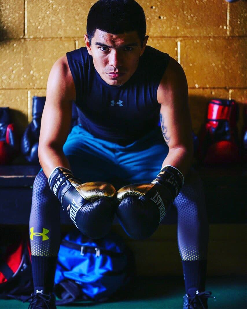 Joselito triunfa en su segunda pelea profesional, en tres rounds acabó con Diego Guerrero
