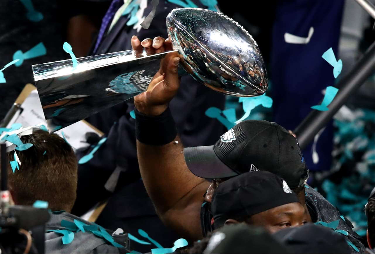 El trofeo Vince Lombardi es lo más grande a lo que un jugador de fútbol americano puede aspirar.