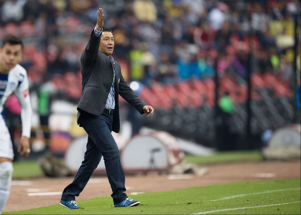 Ignacio Ambriz habría sido nominado al Balón de Oro 2016