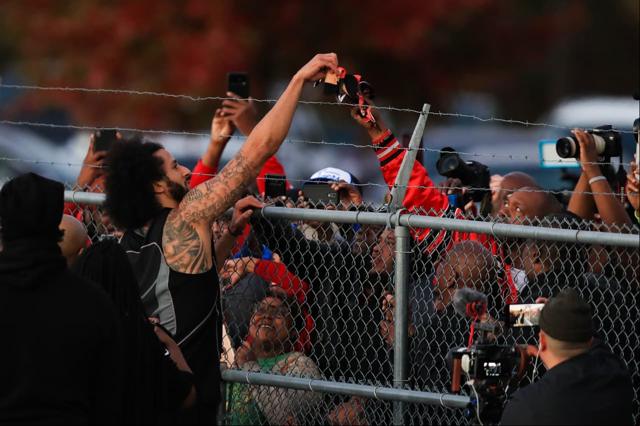 Aquella ocasión hace poco más de medio año, la gente hizo sentir con mucho cariño al quarterback.