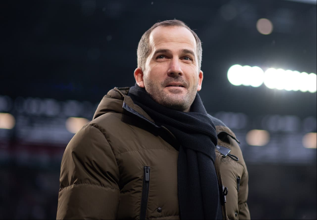El entrenador Manuel Baum llegaba a este juego con la necesidad de sumar de a tres luego de siete partidos sin poder hacerlo. Sus últimos dos juegos habían sido empates.
