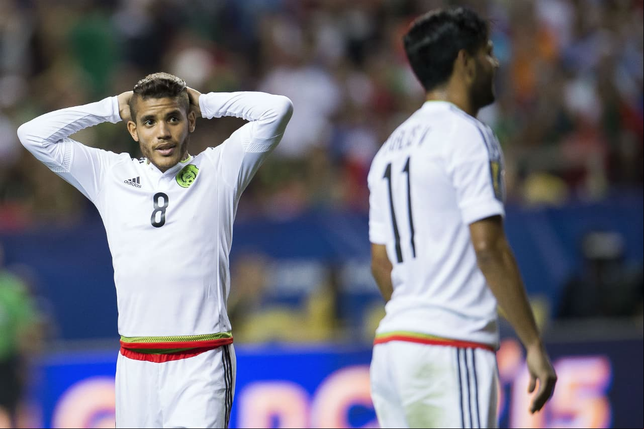 Nadie duda de su capacidad, pero 
<b>Jonathan dos Santos</b> ha sido intermitente en el Tri. Declinó ir a Brasil 2014 y le costó trabajo tomar un lugar en la Selección Mexicana.