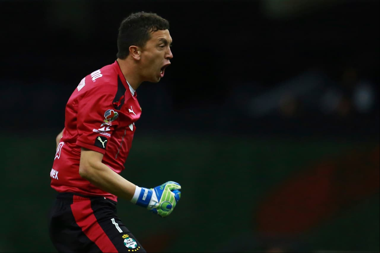 Marchesín, de 29 años, busca su segundo título en la Liga MX, luego de haber sido campeón con Santos en 2015.