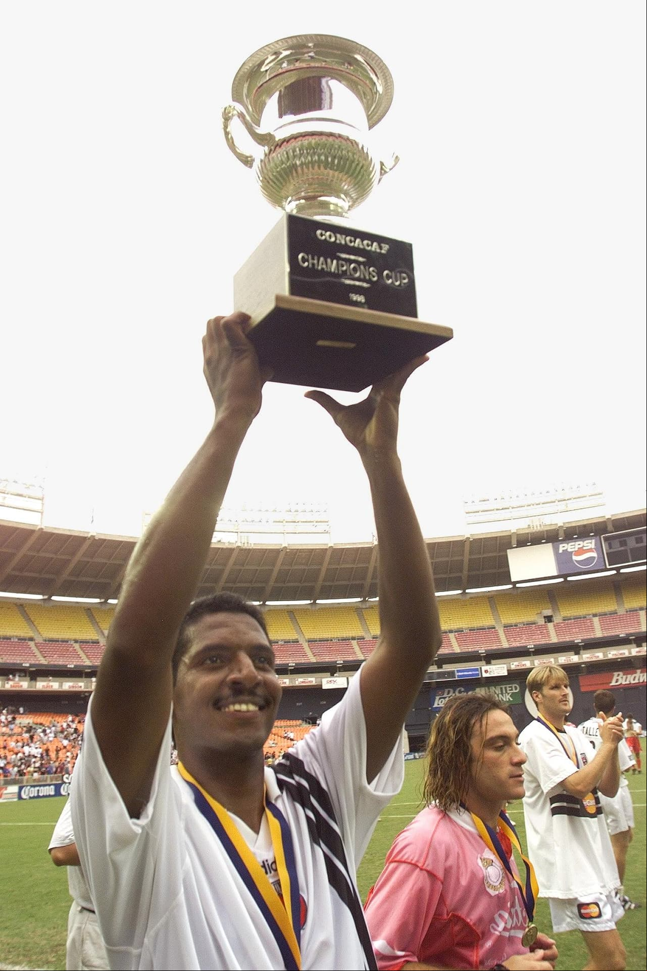 Fue el primer título internacional de un club de la MLS. Más tarde ese mismo año, D.C. United ganó la última Copa Interamericana de la historia, cuando venció por 2-1 en el global al Vasco da Gama brasileño, campeón de la Copa Libertadores 1998.