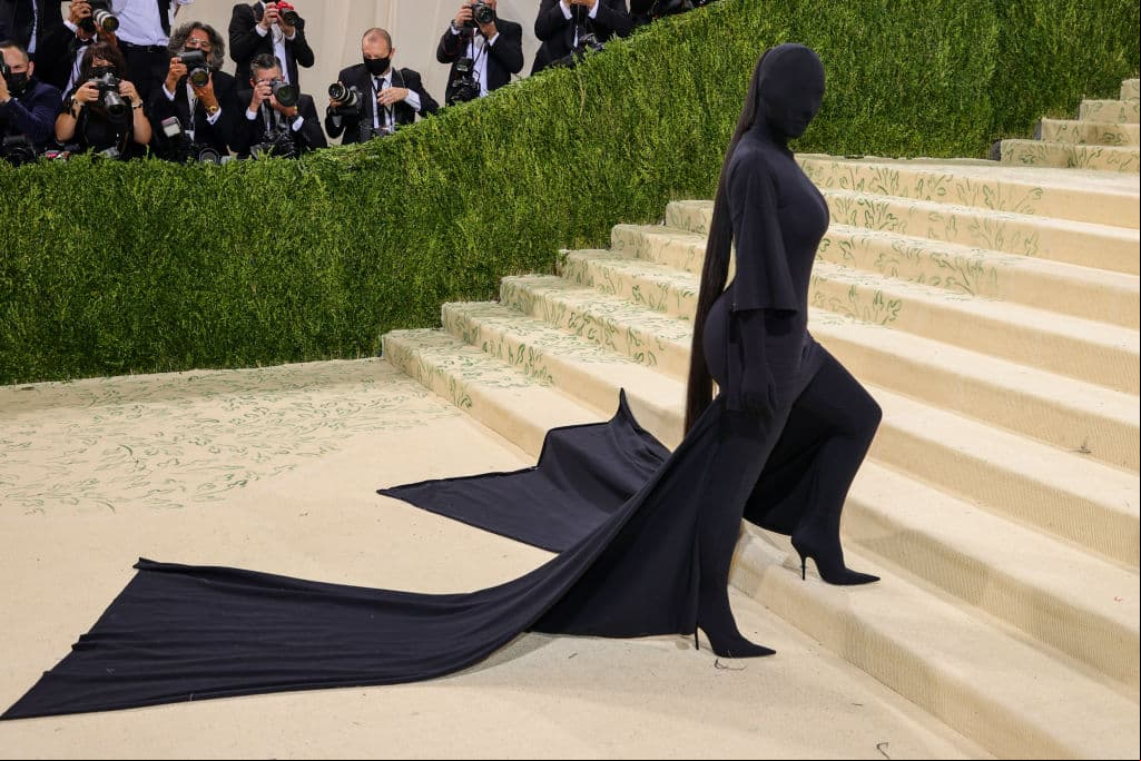 El significado oculto en el look de Kim Kardashian: no era un simple disfraz